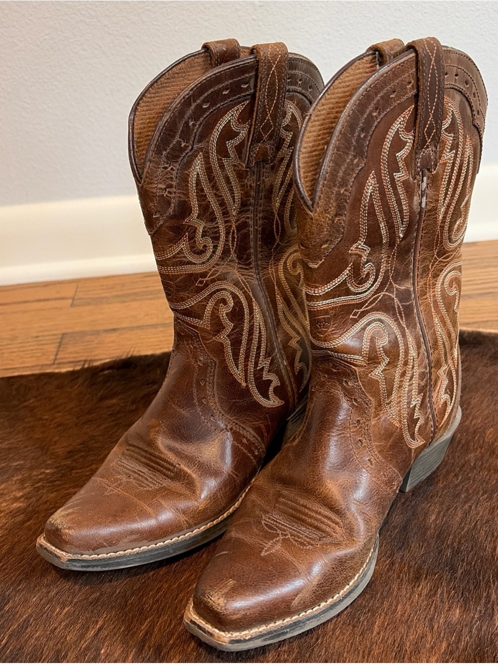Ariat Boys Cowboy Square Toe Size 2 Western Rodeo Brown Leather